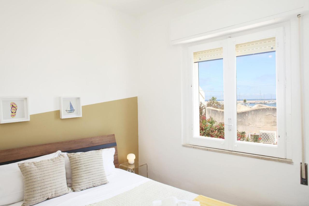 Beachside Rooms & Suites 산비토로카포 외부 사진
