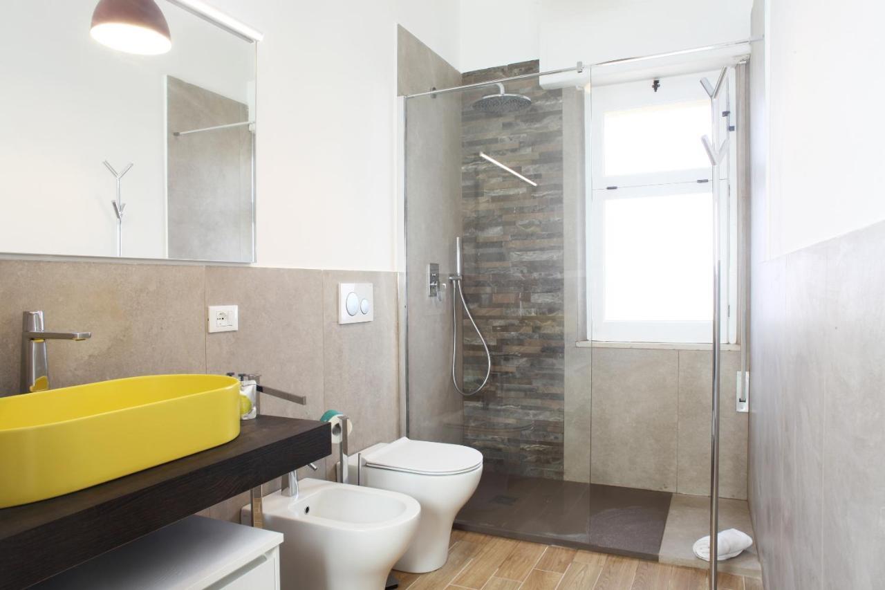 Beachside Rooms & Suites 산비토로카포 외부 사진