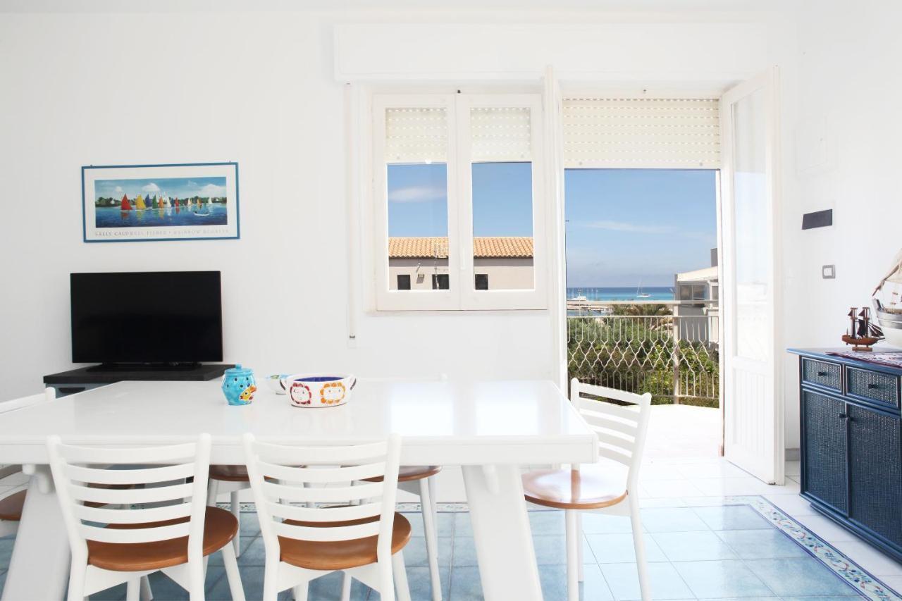 Beachside Rooms & Suites 산비토로카포 외부 사진
