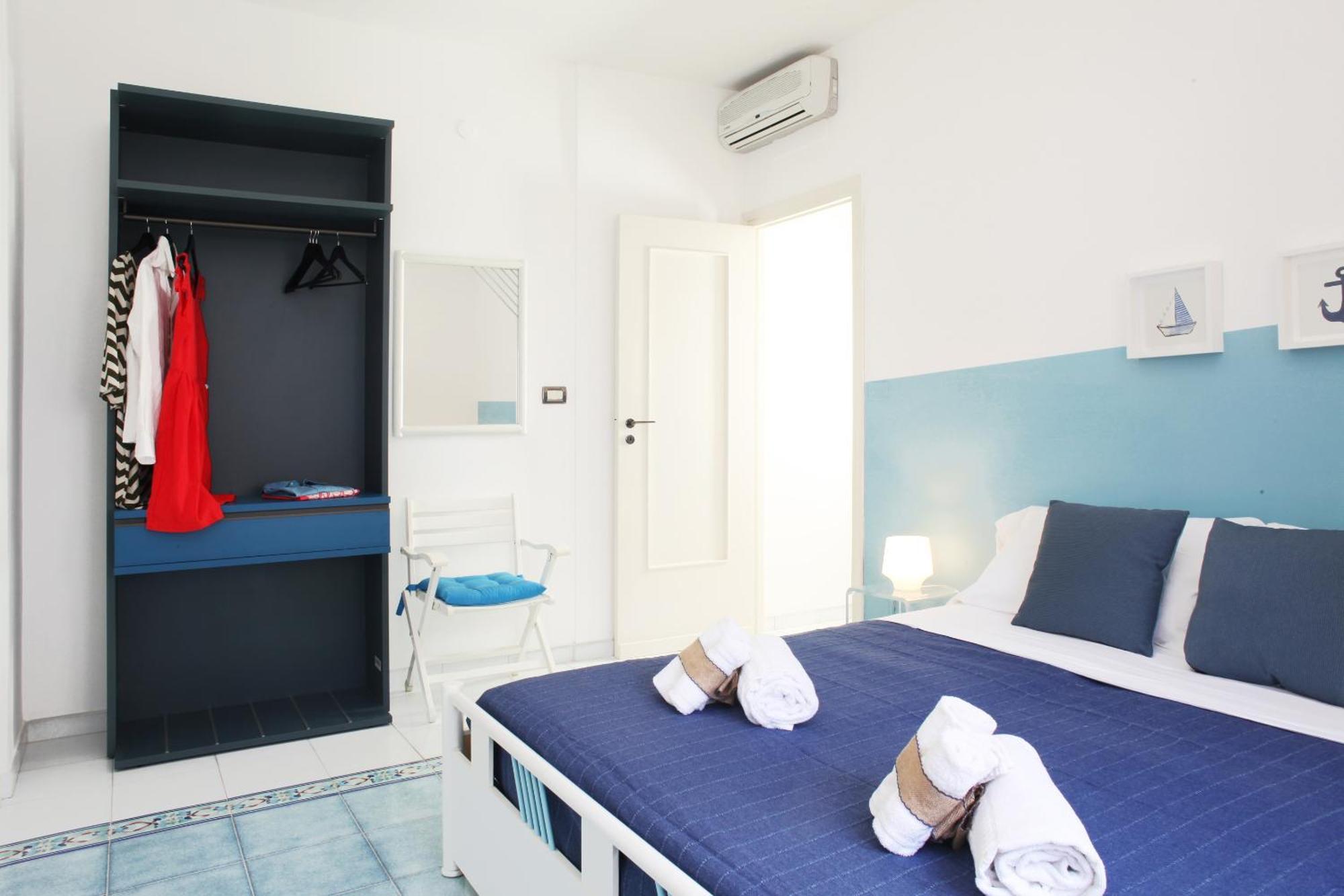 Beachside Rooms & Suites 산비토로카포 객실 사진
